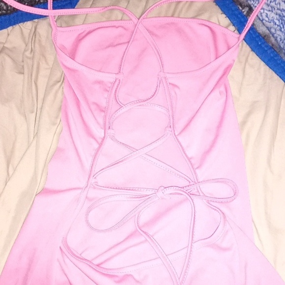 Pink romper - Picture 4 of 6